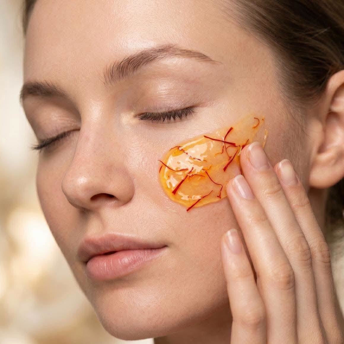 Saffron Soothing Gel - Image 2